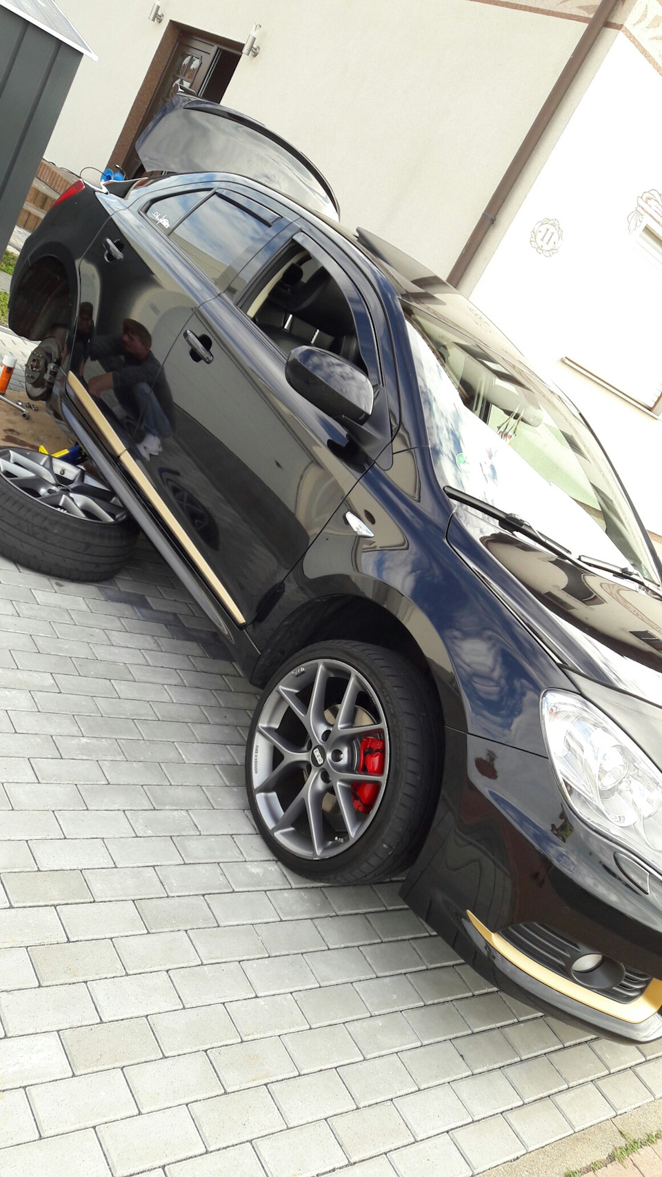 Photo from the logbook Suzuki Kizashi