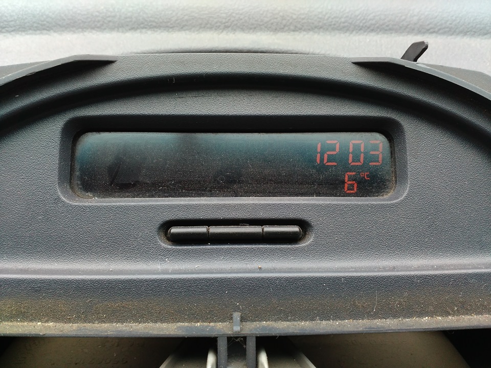 Подключение датчика наружной температуры — Renault Symbol, 1,4 л, 2002 ...