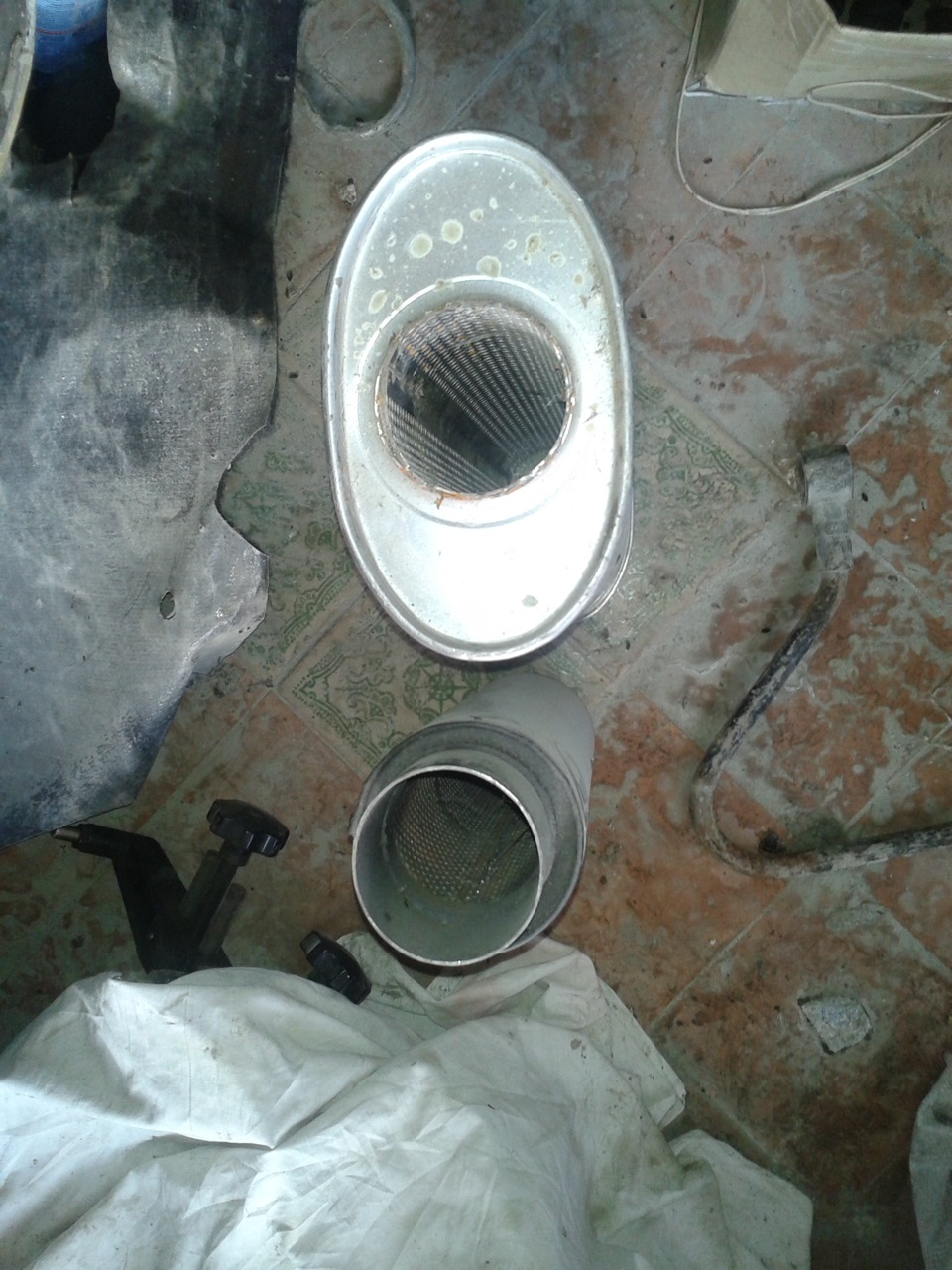 Правильный выхлоп, кулёк, маслорадитор и прочее — ГАЗ 3110, 2,3 л, 2002 ...