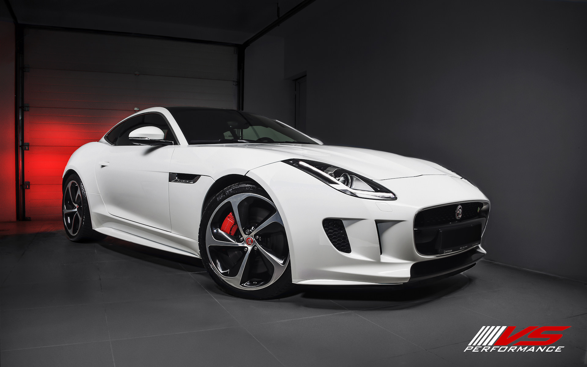 Вс перфоманс. Jaguar f Type 2003.