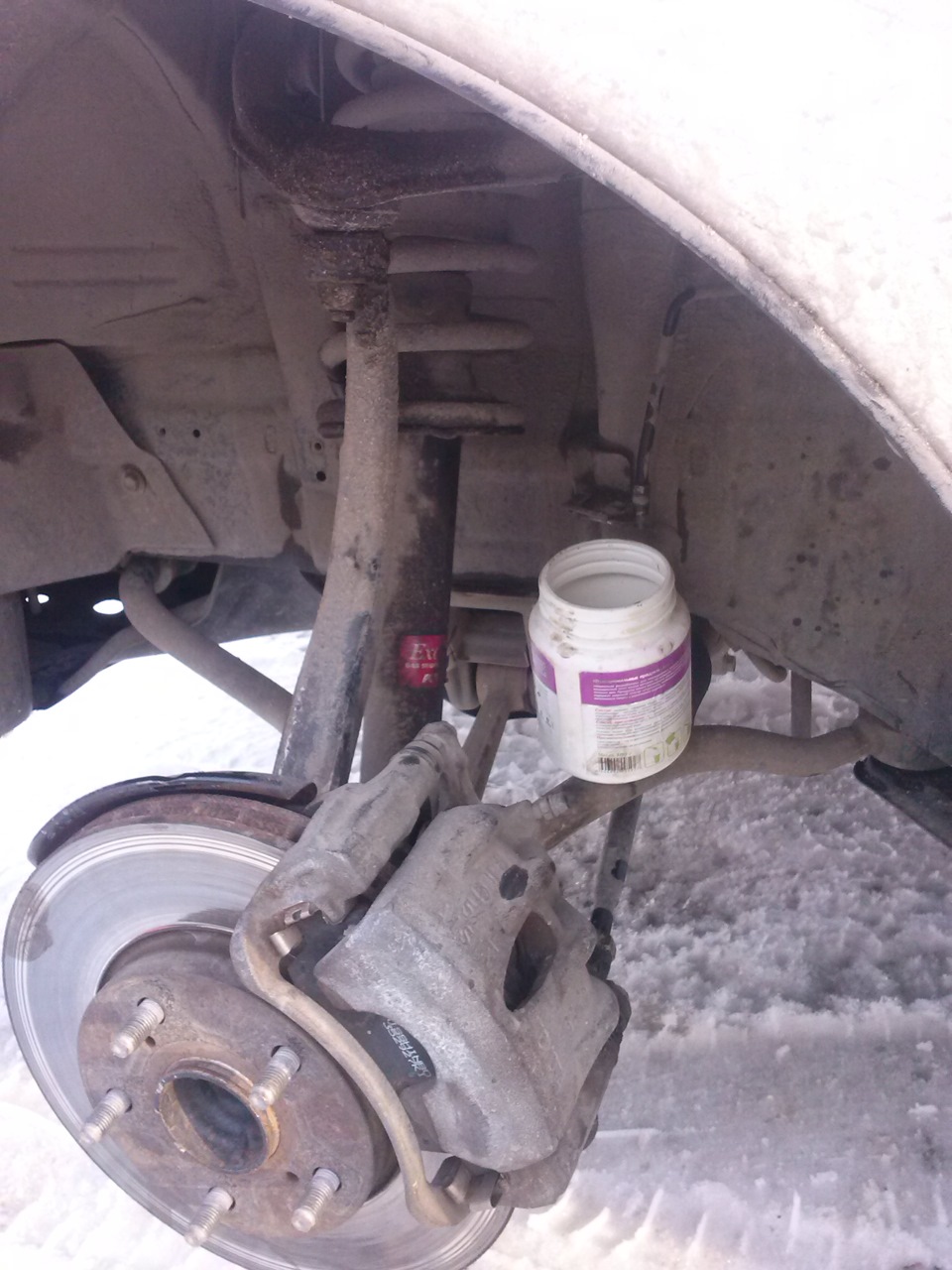 порвался тормозной шланг — Toyota Mark II (90), 2,5 л, 1995 года ...