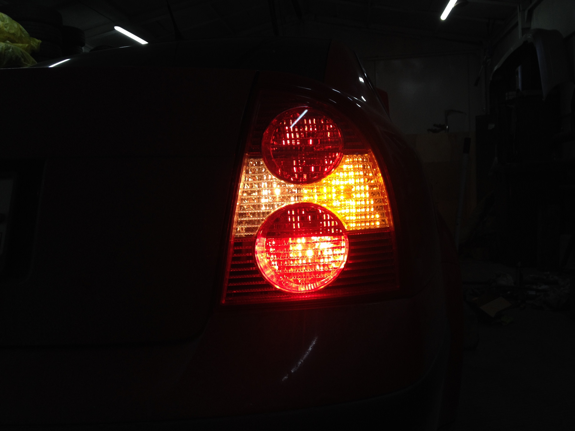 задний ход поворотники. задний ход поворотники. задний ход поворотники. фонарь с поворотом и задним ходом. задний ход поворотники.