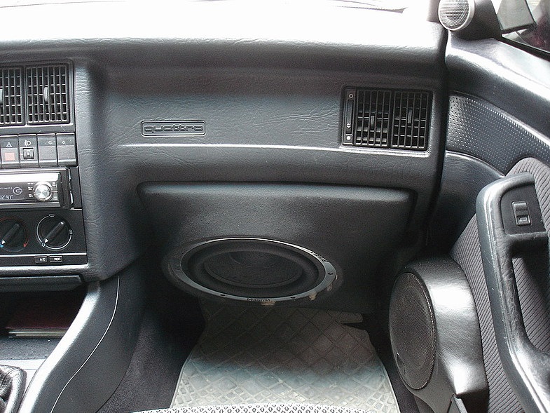 самый жесткий басс. сабвуфер в двери. Mac audio ice fire 125. короб для сабвуфера 12 в марк 2 100. автозвук ford sierra.