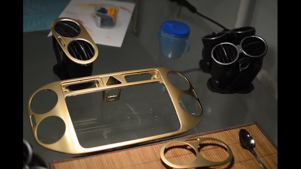 Теперь в золоте — Volkswagen Tiguan (1G)