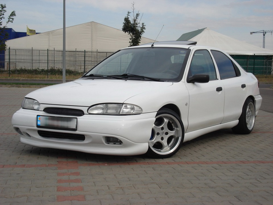 Ford Mondeo RS