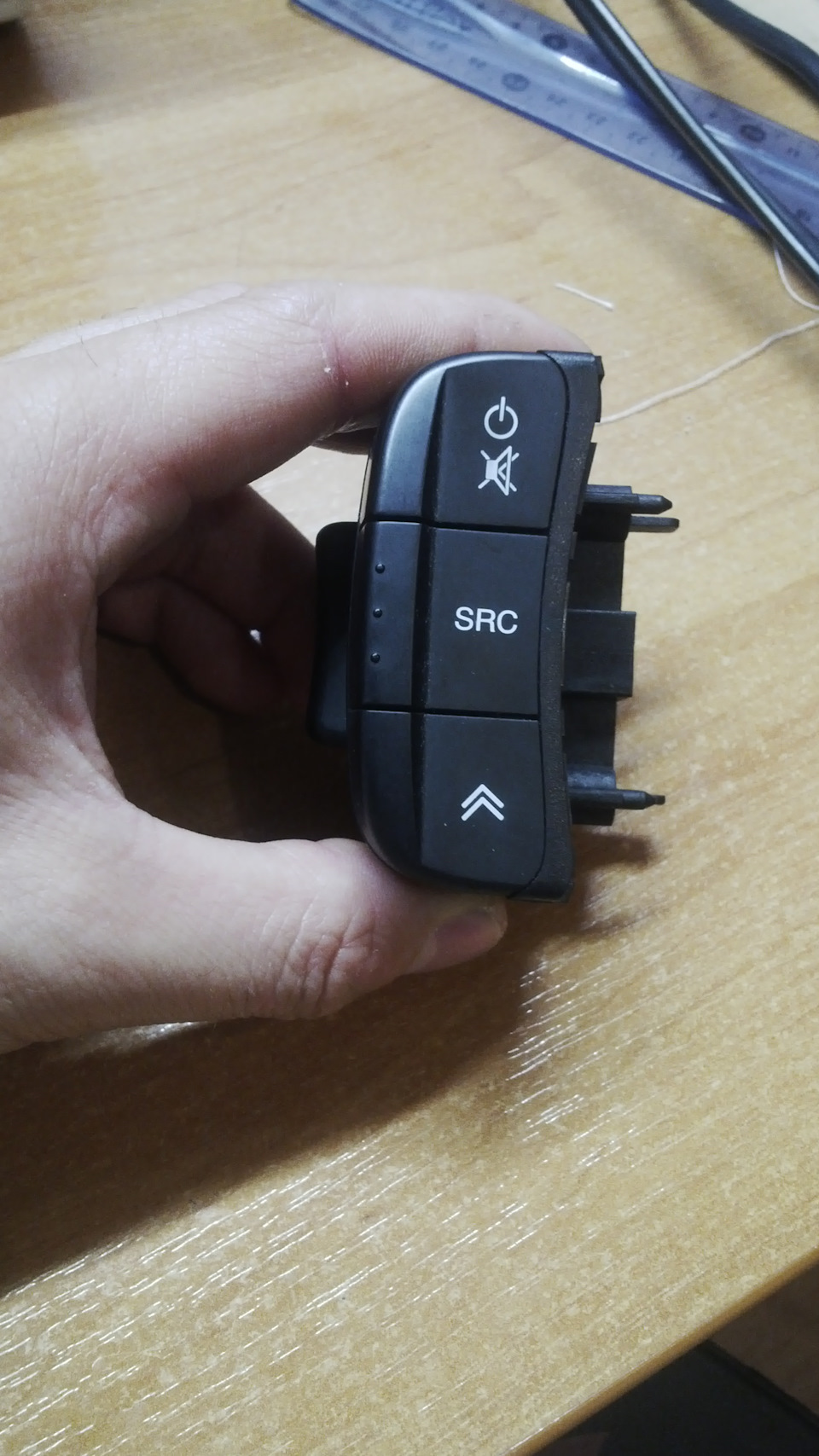 Продам пульт на руль — Daewoo Leganza, 2 л, 1998 года | аксессуары | DRIVE2