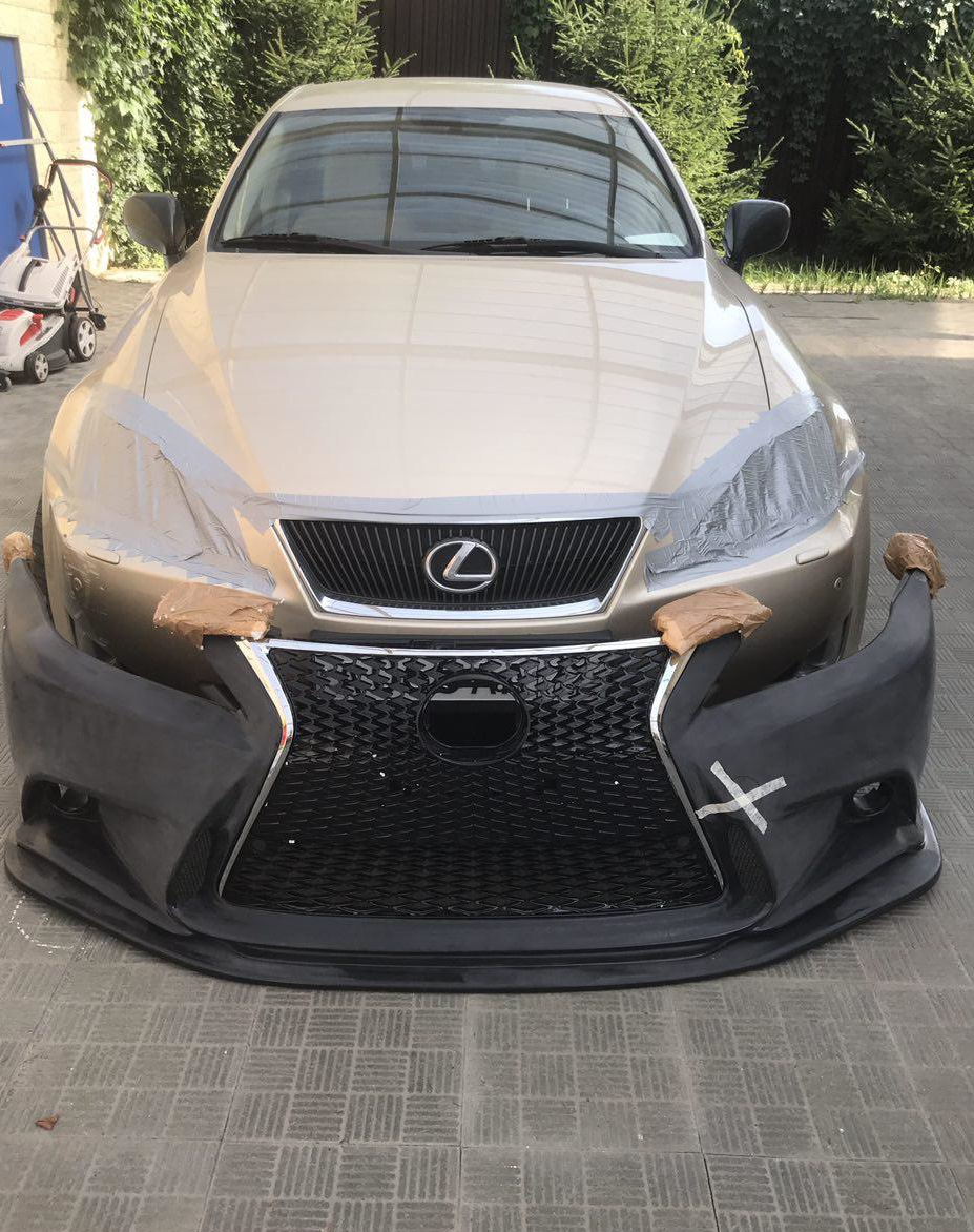 Эпопея со стайлингом в недотретье поколение. Передний бампер — Lexus IS ...