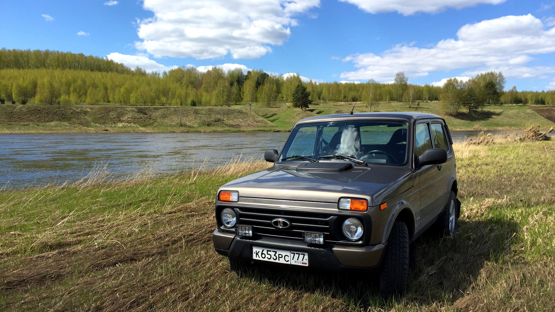 Борокая. Лада 4х4. Нива бронза 4x4. Лада Урал. Нива бронзовый век.