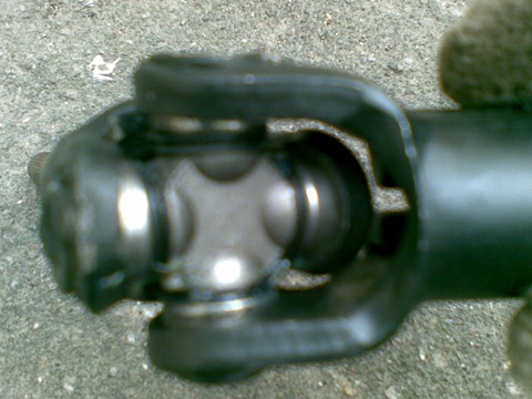 Another replacement of the crosspiece in the steering universal joint - Toyota Carina 15 liter 1997