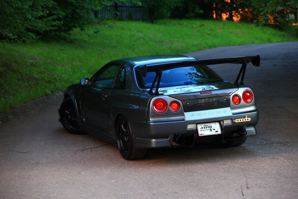 Nissan Skyline drive2