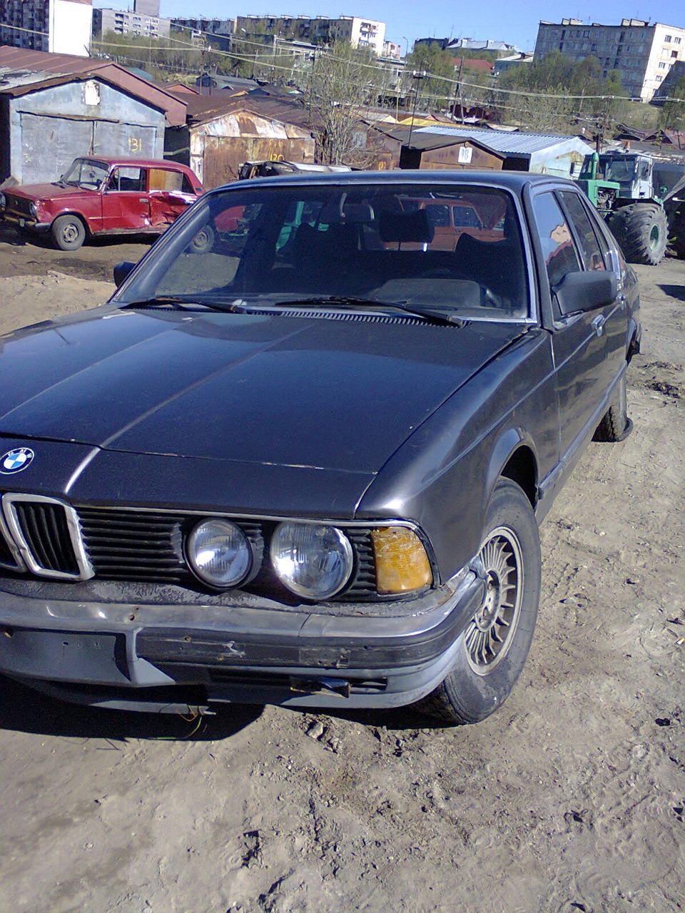 BMW 728i