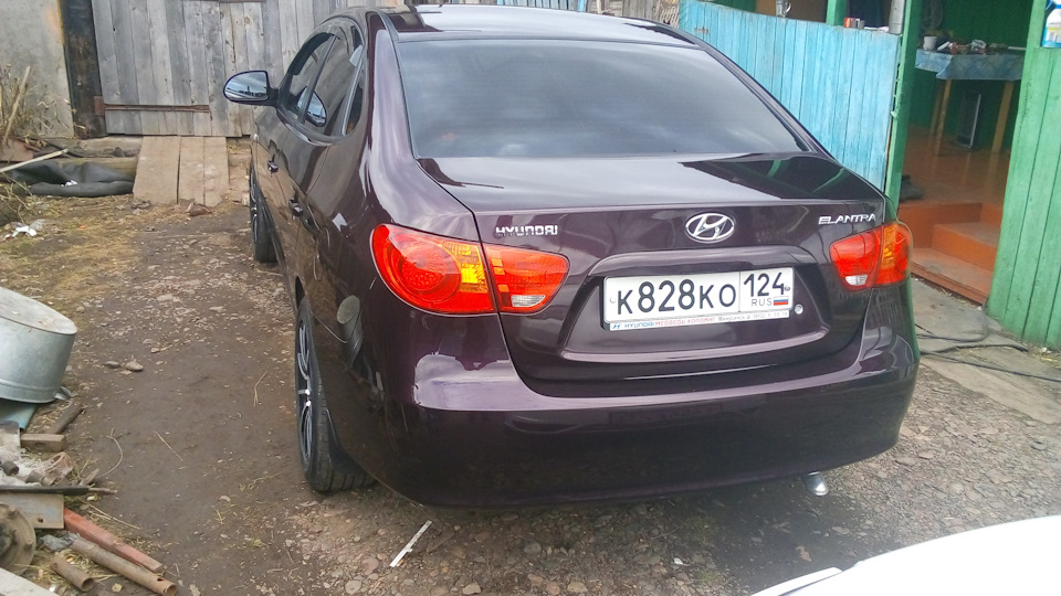 Видео про неровный выхлоп — Hyundai Elantra (4G), 1,6 л, 2009 года ...