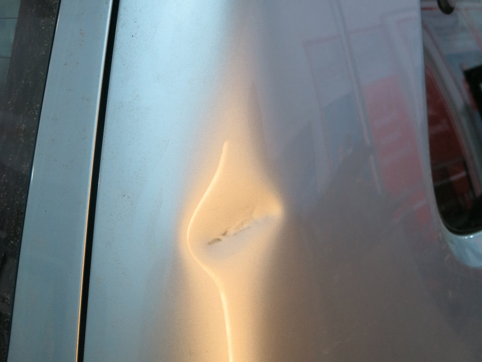 Удаление вмятины без покраски с крыла Mitsubishi Pajero — KraftStyle на ...