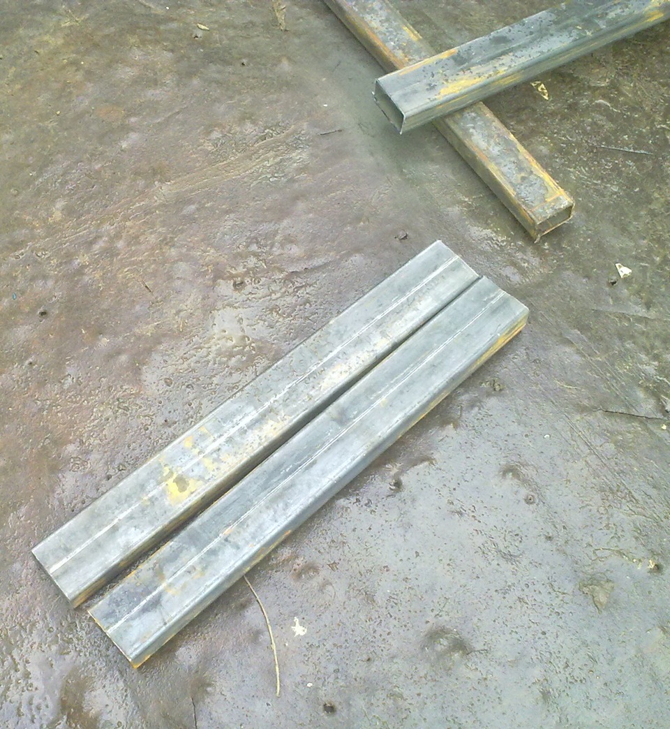 Труба, 150 рублей 2 метра — Lada 2106