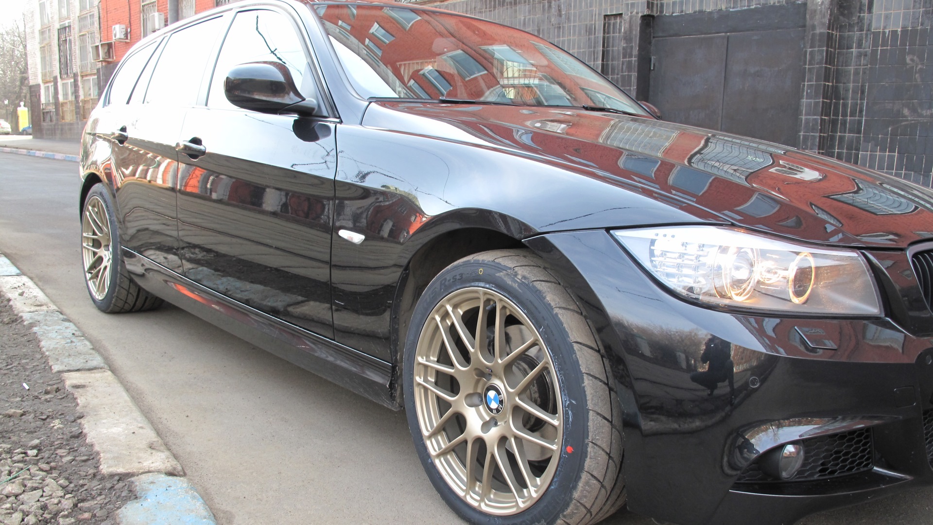 BMW 3 series Touring (E91) 2.0 дизельный 2010 | тёмная лошадь на DRIVE2