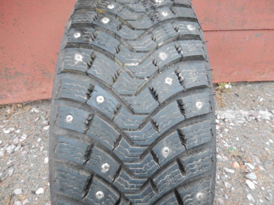 Продам Шипованную резину Мишлен 185/65 R15 — Peugeot 207, 1,6 л, 2007 ...