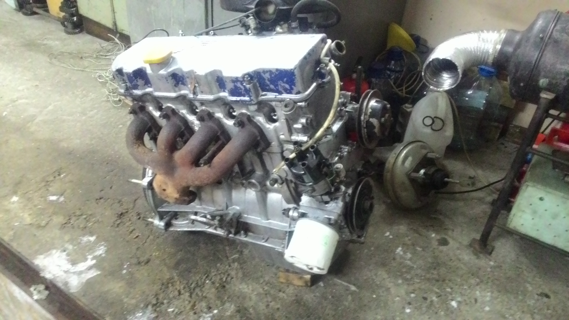 Купить двигатель бу спб. ИЖ 2717 мотор 1.7. ИЖ 2717 двигатель 1.8. Дизельный двигатель в ИЖ 2717. IJ-2717 мотор.