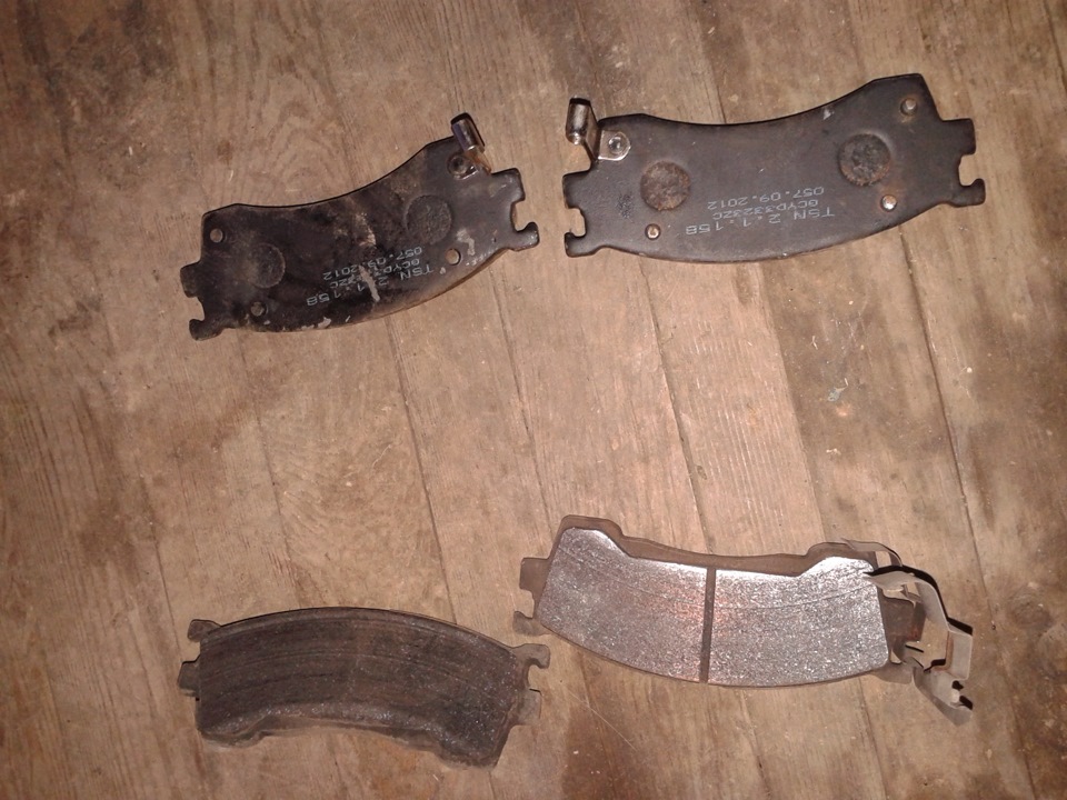 Заклинил передний тормозной цилиндр, заменил на новый заодно поменял ...