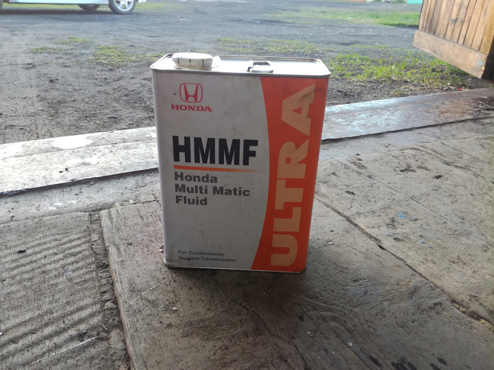 Масло для вариатора honda. HMMF Honda 4л. Honda Ultra HMMF 1 литр. HMMF 200л. Масло Honda HMMF