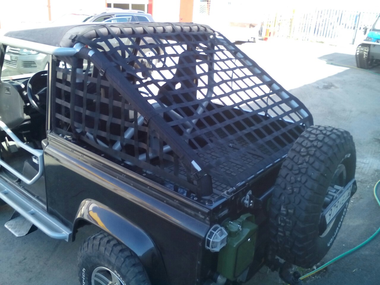 Грузовая сетка на каркас — Land Rover Defender (L315/L316), 2,4 л, 2008 ...