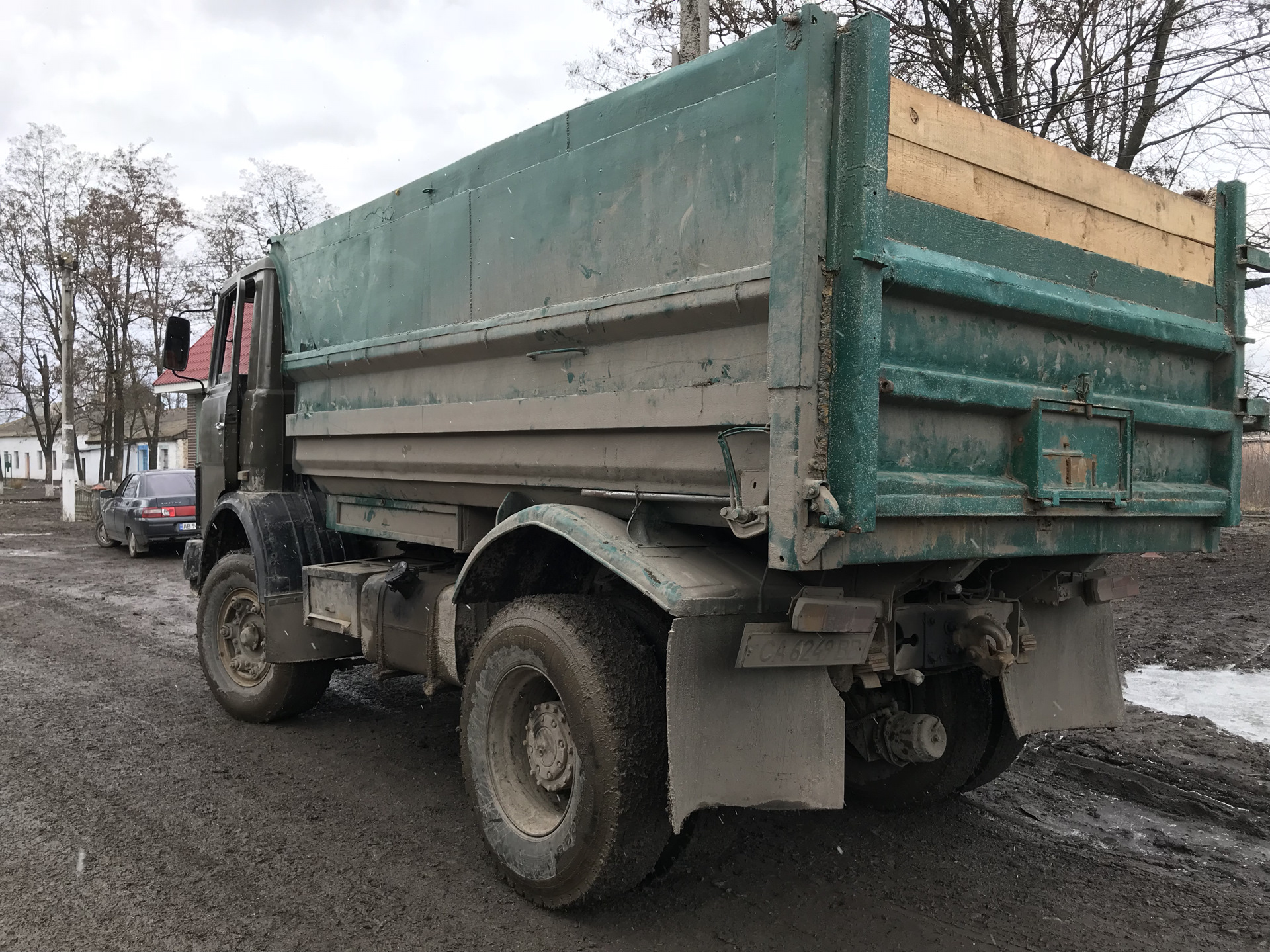 Кузов маз 5551. Маз 5551 самосвал кузов. Маз 5551 ранний. Маз 5551 самосвал кузов. Маз 5551 для объявления.