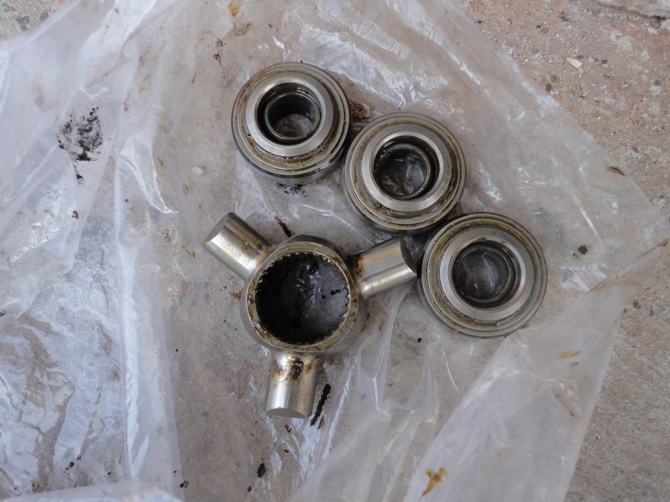 Оригинальный трипод — Honda Civic Hatchback (5G)