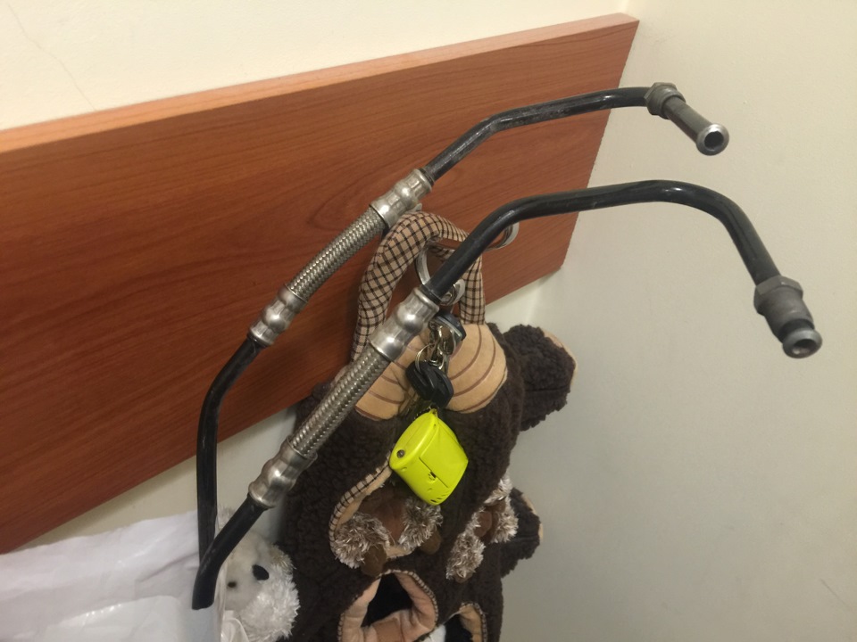 Трубки от ГТЦ к блоку ЕСП — Peugeot 308 (1G)