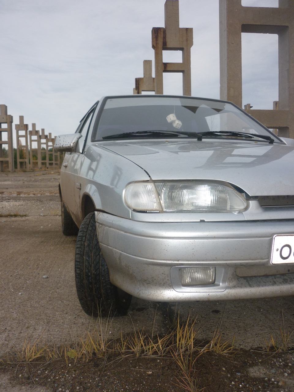 Осень+дождь=грязная машина) — Lada 2113, 1,5 л, 2008 года | фотография |  DRIVE2