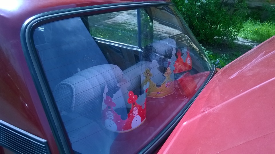 Замена заднего стекла с обогревателем — Lada 21053, 1,5 л., 1995 года ...