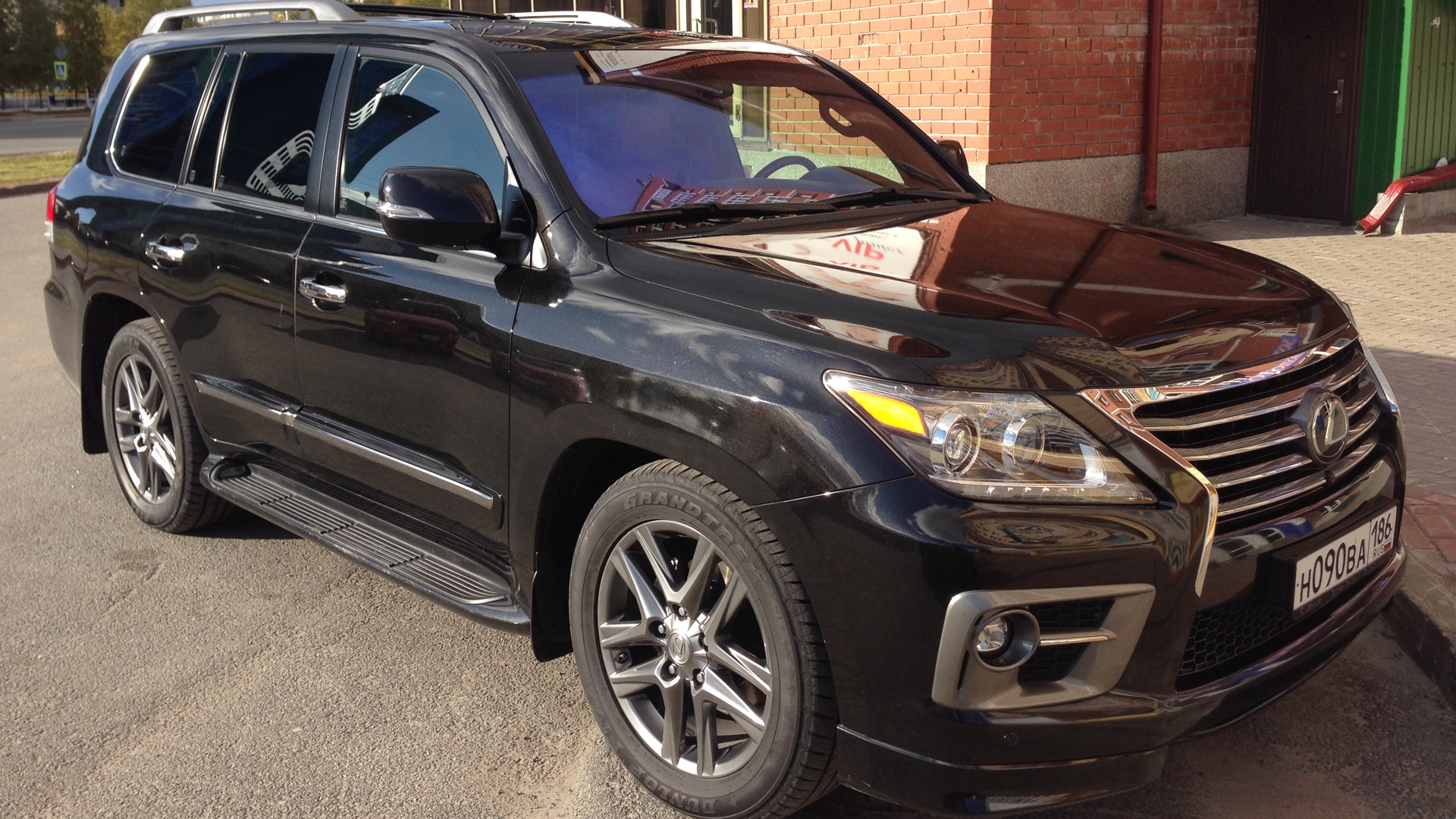 Lexus lx570 2012 Black