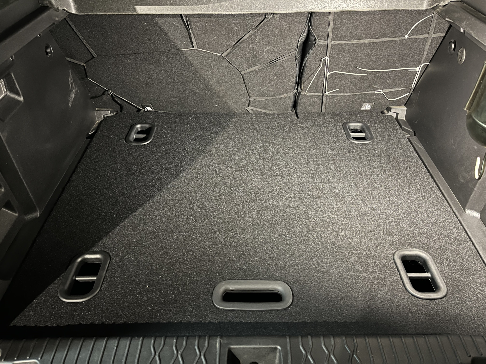 Фальшпол в xray и новые дворники — Lada XRAY, 1,8 л, 2019 года ...