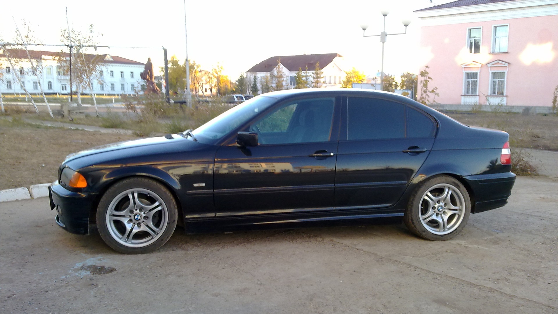 BMW 3 series (E46) 2.2 бензиновый 2001 | чёрная тройка на DRIVE2