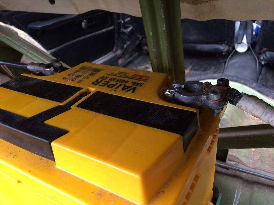 Перенос аккумулятора в багажник — Lada 2101, 1,6 л, 1976 года | тюнинг ...