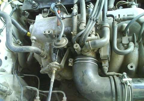 Throttle valve cleaning - Toyota Mark II 20L 1984