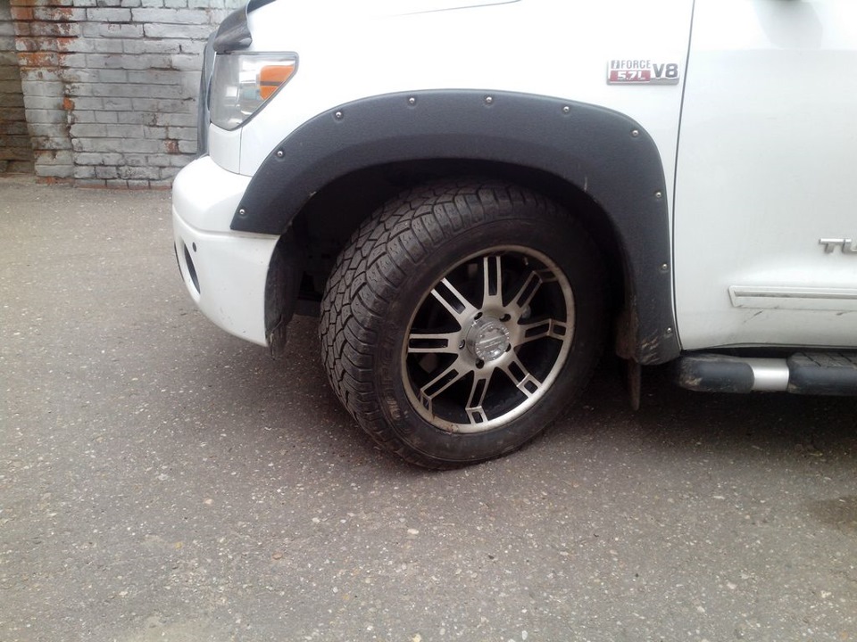 Вырванные амортизаторы или учимся на своих ошибках. — Toyota Tundra (II ...