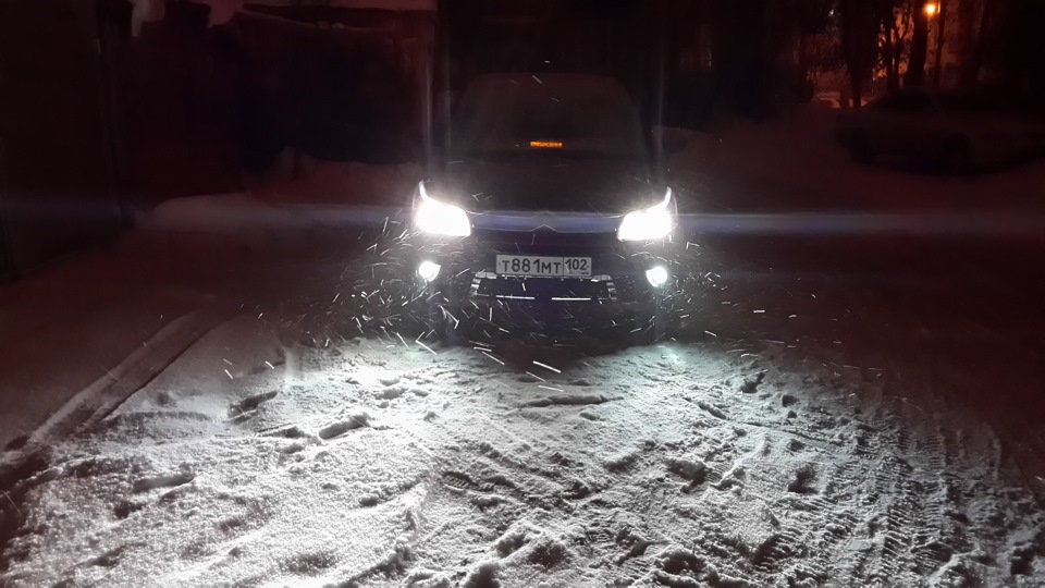 ПТФ с линзой, переднее освещение ! — Citroen C4 (1G), 1,6 л, 2011 года ...