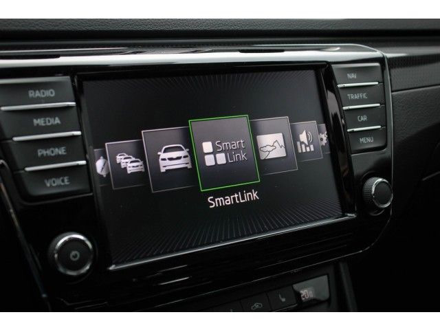 Smartlink skoda. Активация smartlink skoda rapid 2020. Swing 3 skoda rapid. Шкода рапид 2018 бортовой компьютер. 000 054 830 a.