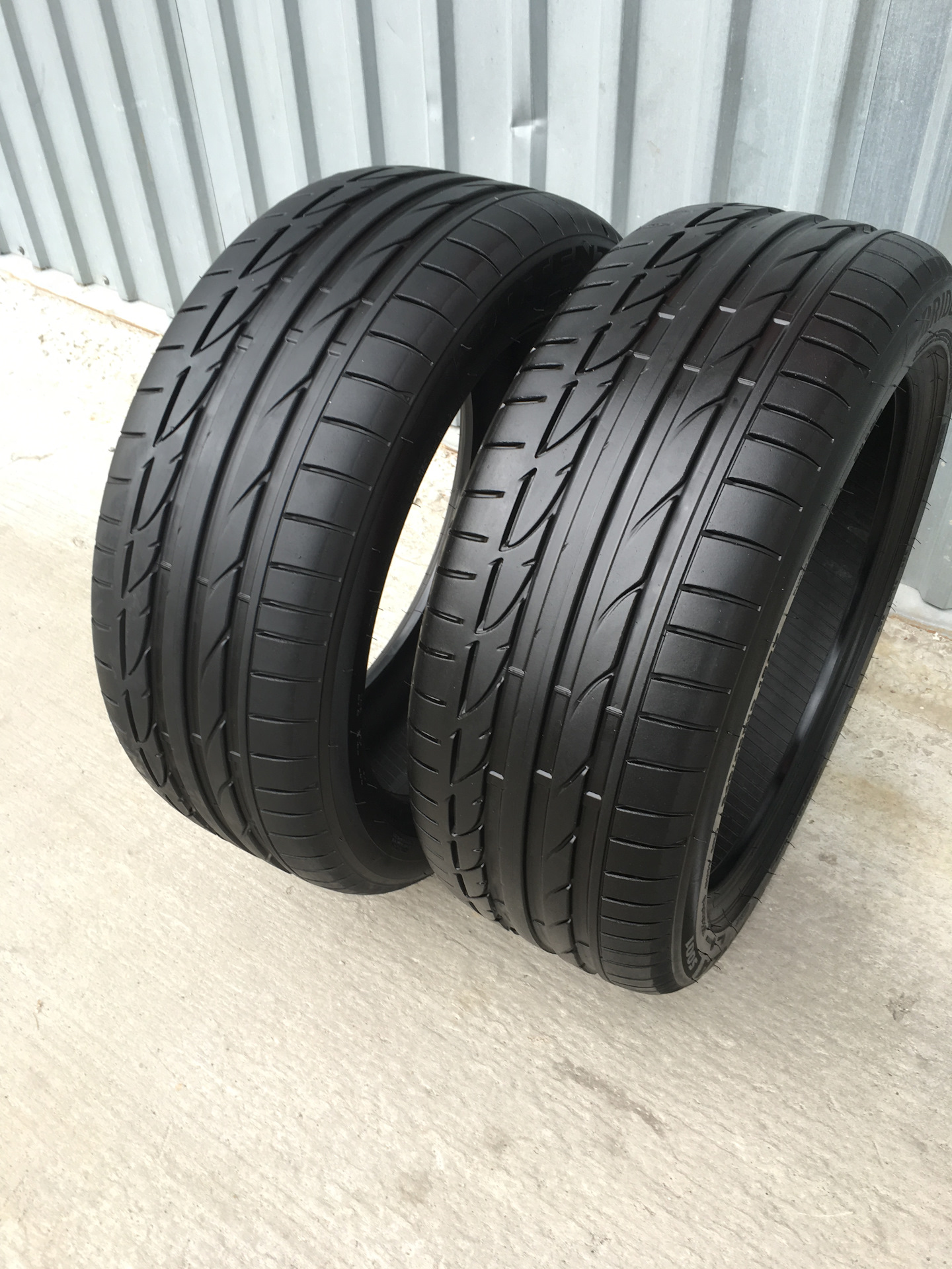 Шины 275 45 r19. Potenza s001 275/40 r19. 245/45 R19. Бриджстоун 245х40х18 Потенза. 245/40 R19.