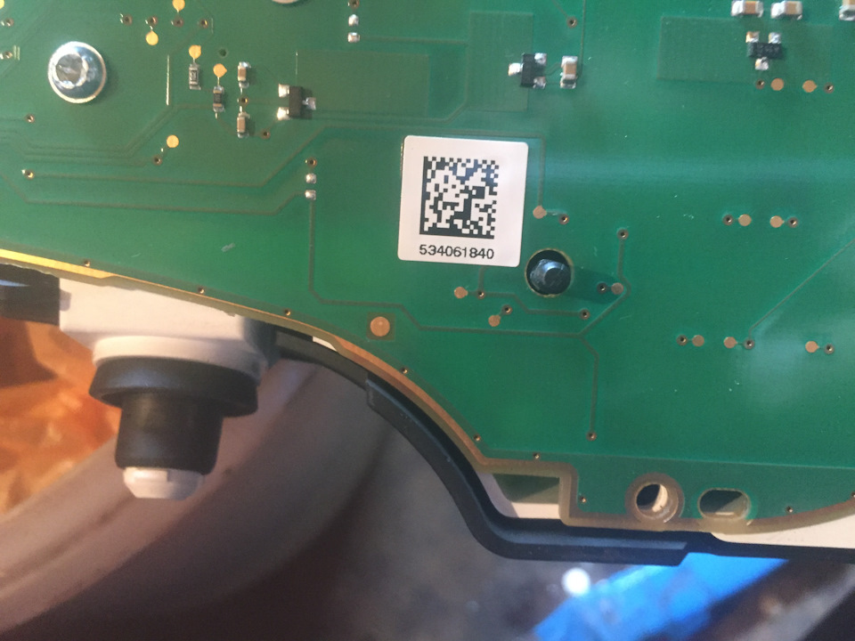 Подключение кнопки disp на руле. — Toyota Corolla (140/150), 1,6 л ...