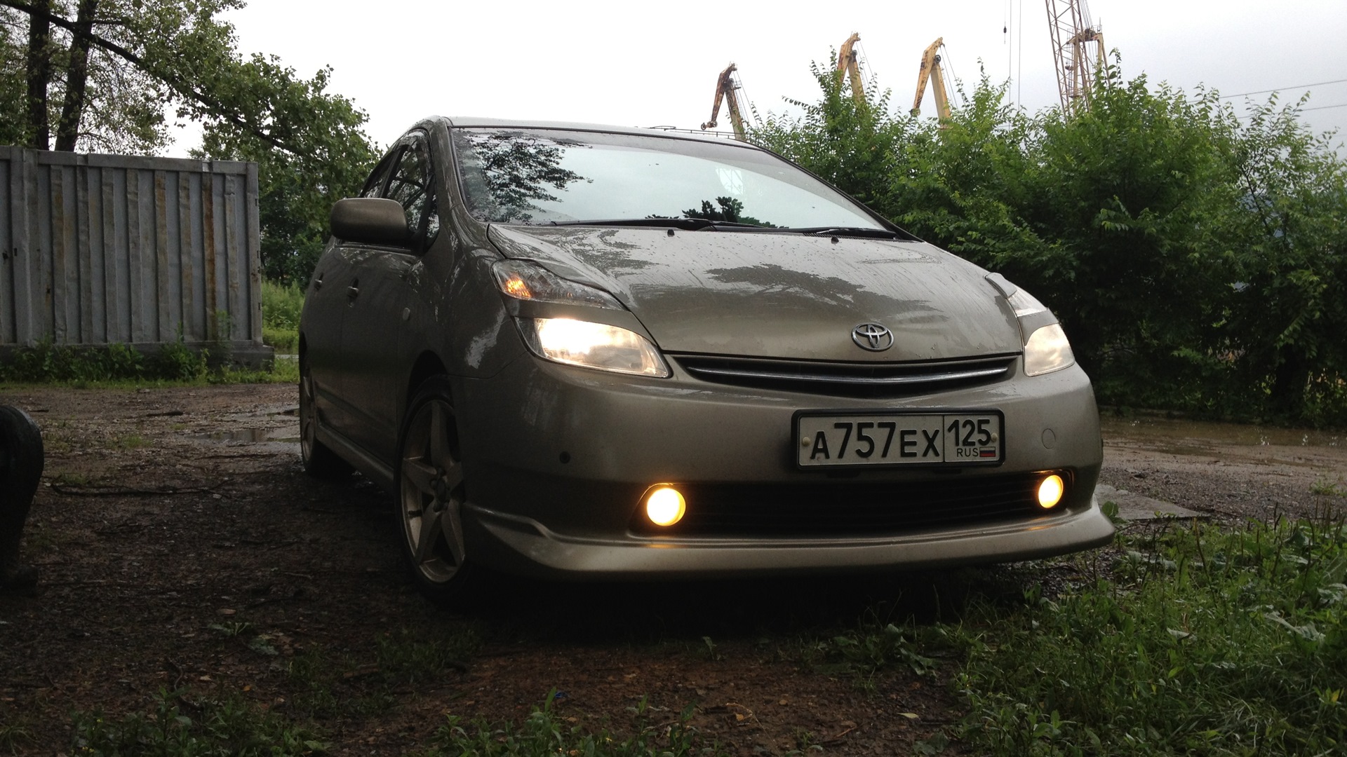 Toyota Prius (20) 1.5 гибридный 2006 | Нюхач Бензина на DRIVE2