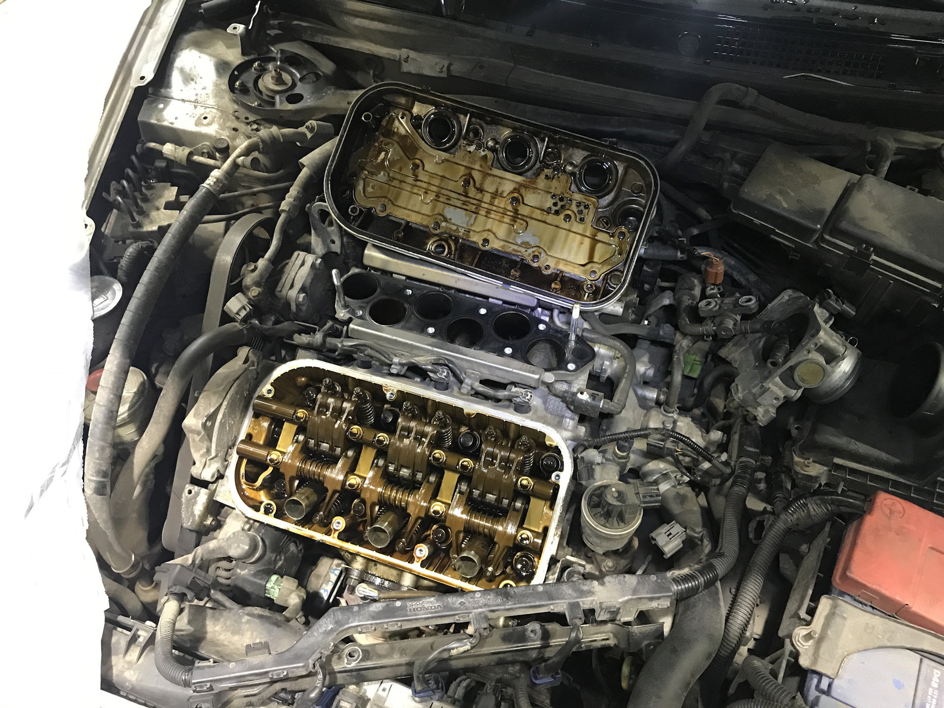 Замена прокладки клапанной крышки. - Toyota Harrier (2G), 2,4 л, 2010 года плано