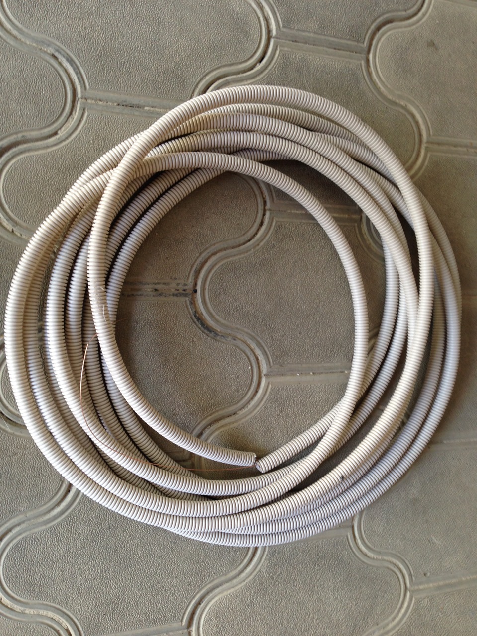 Прокладка силовой проводки … — Lada Калина хэтчбек, 1,6 л, 2012 года ...