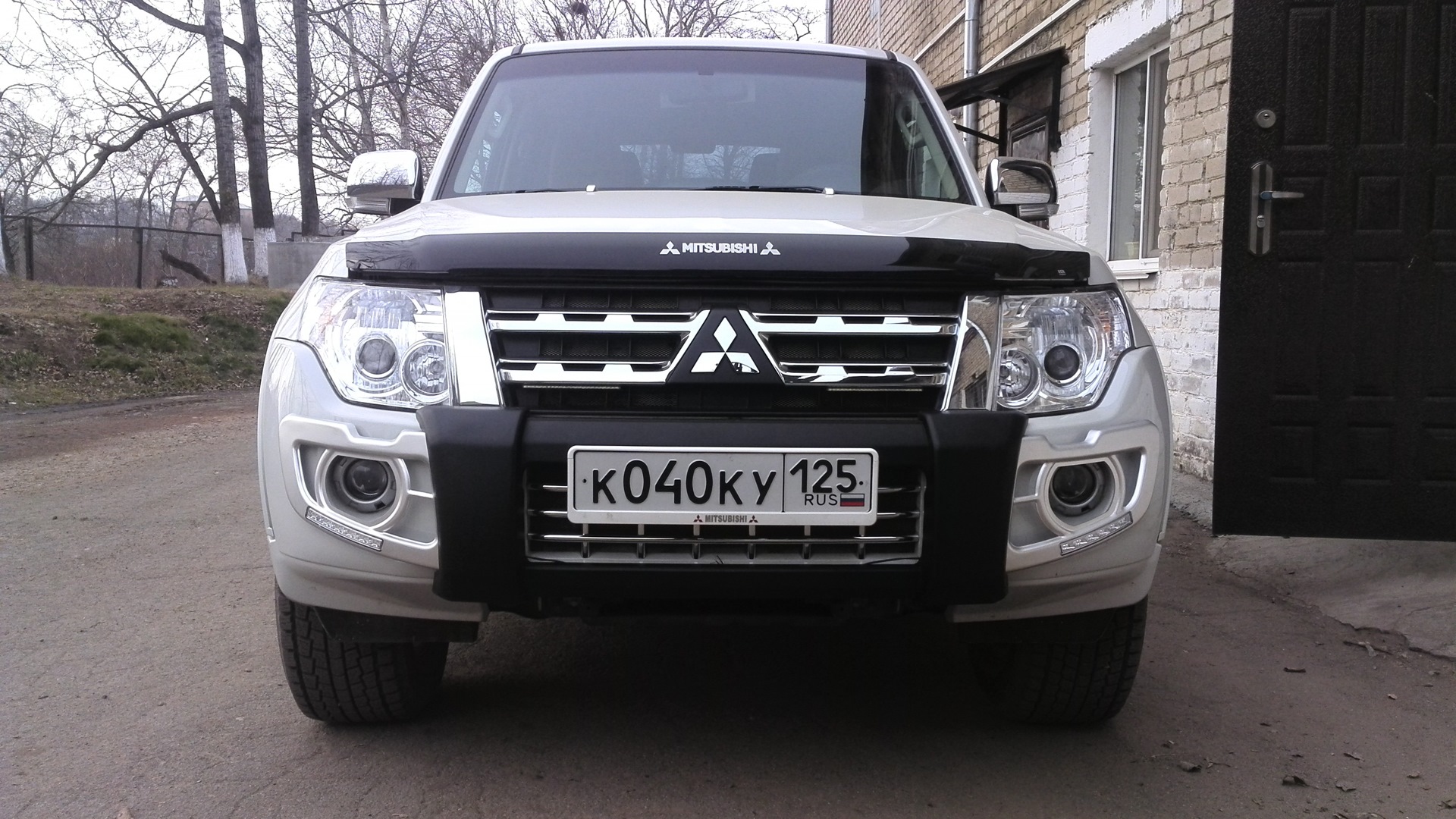 Mitsubishi Pajero (4G) 3.0 бензиновый 2013 | 6G72, механика на DRIVE2