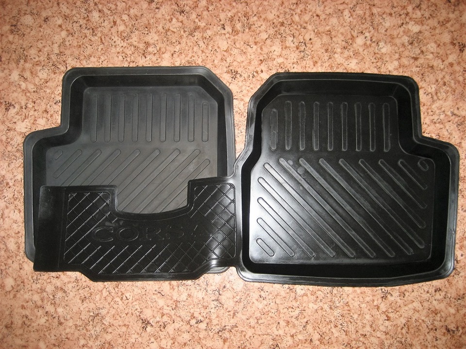 Коврики Corsa D — обработка силиконом. — Opel Corsa D, 1,4 л, 2008 года ...