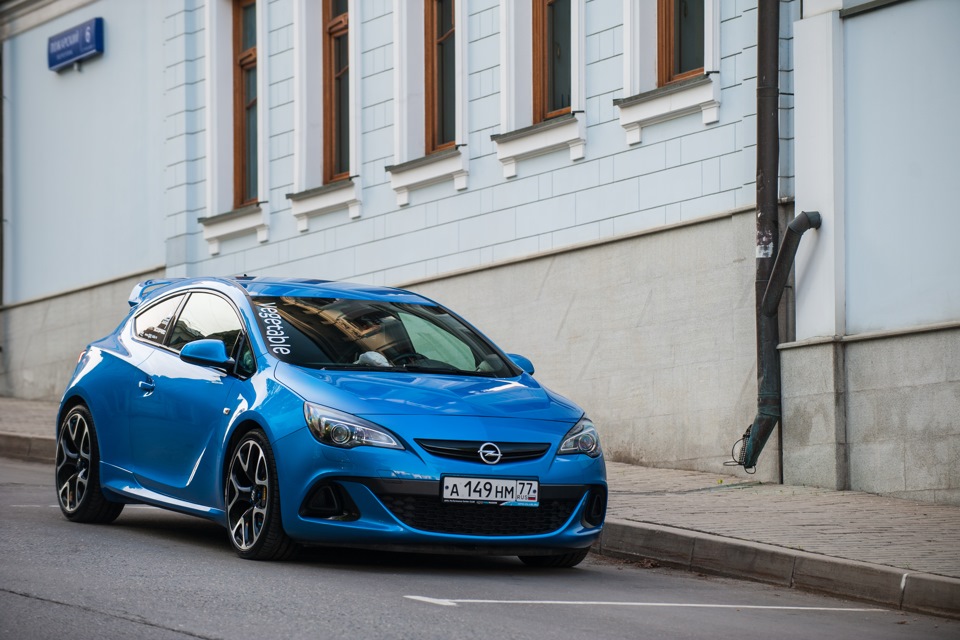 Opel Astra OPC 2020