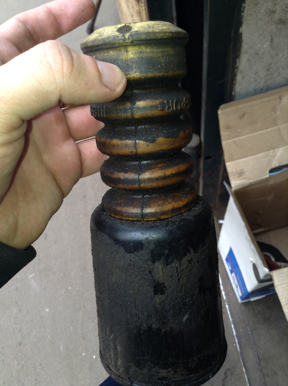 Замена рулевых наконечников и передней стойки — Lada Калина седан, 1,6 ...