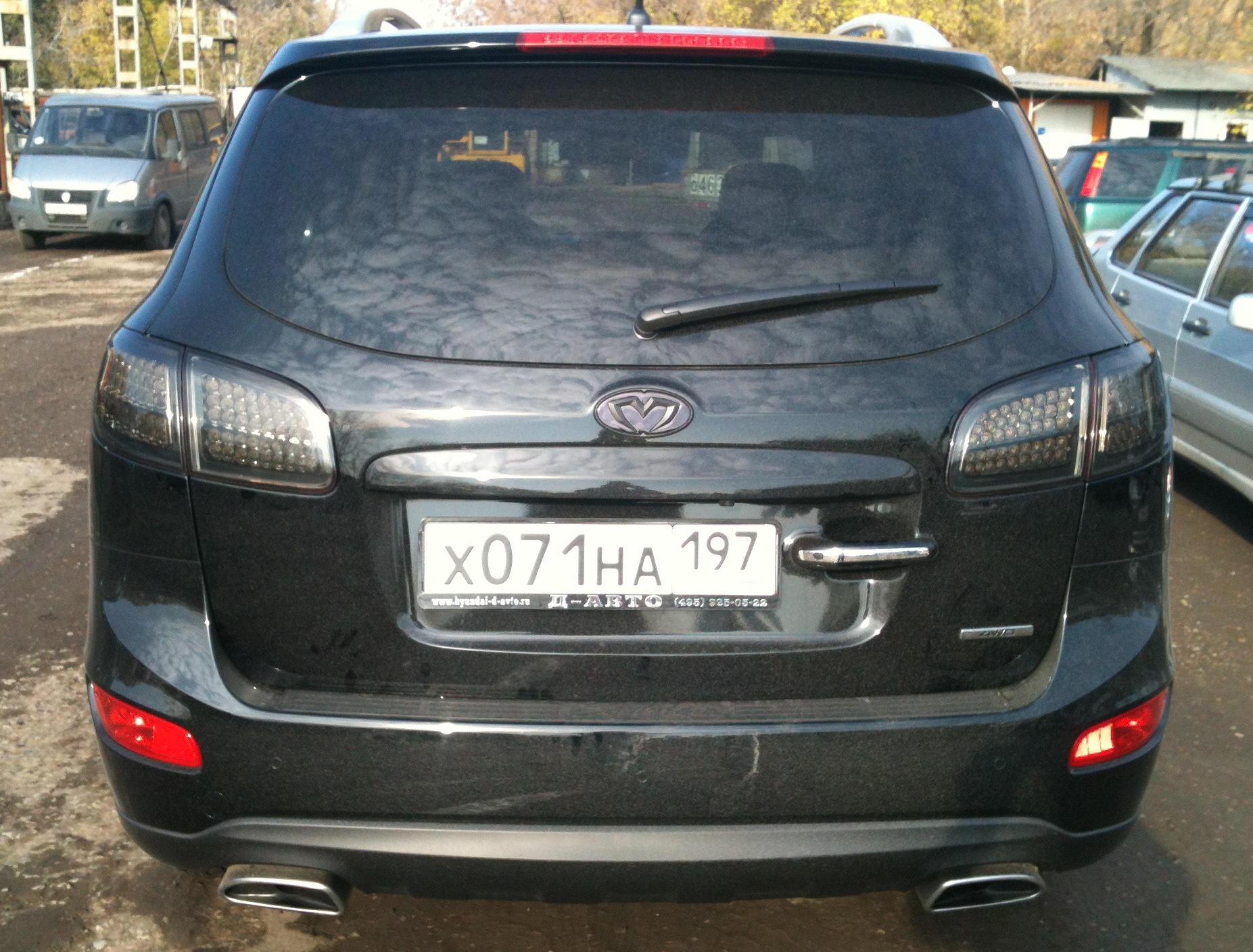 Hyundai santa fe задний. Санта Фе 2 задние затемненные фонари. Задний фонарь на Санта Фе 2. Хендай Санта Фе 2011 сзади. Задние фонари Хендай Санта Фе 2008.