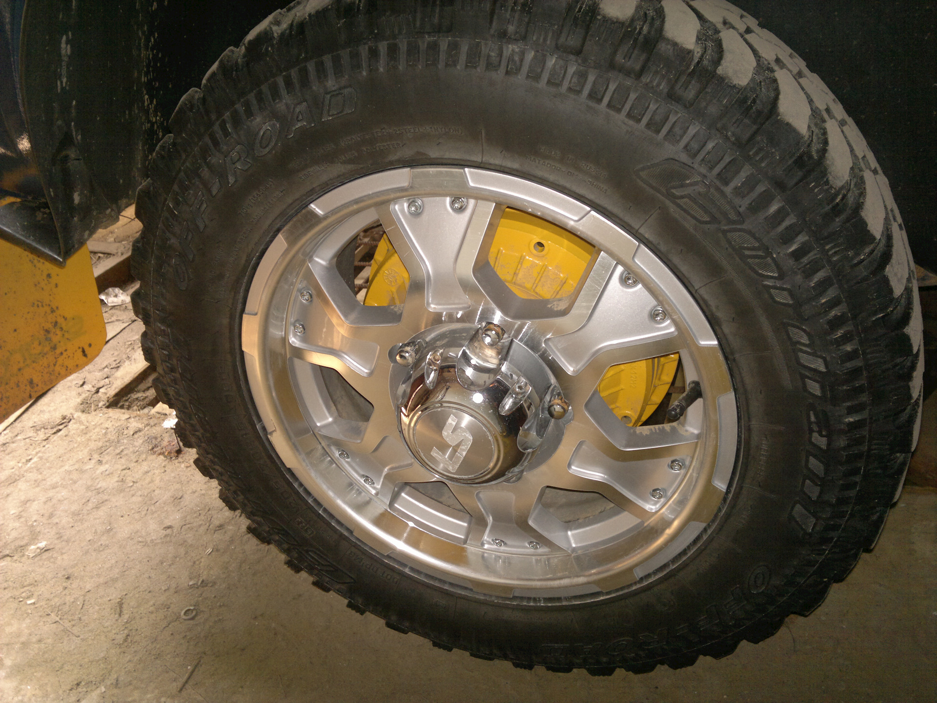 Воплощая Желтую мечту (часть 1) желтые диски. — Lada 4x4 3D, 1,7 л ...