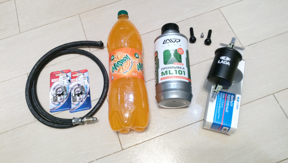 Часть комплектующих для самодельной установки. — Daewoo Leganza. Запчасти на фото: ML101