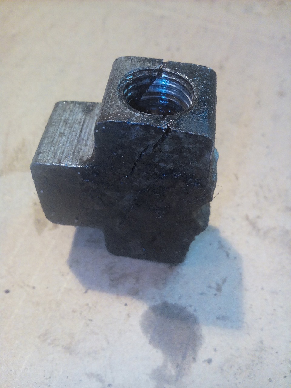 замена вакуума и главного тормозного + за одно убираем люфт рулевого ...